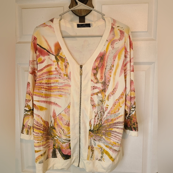 Travel Elegance Woman's Long Sleeve Full Zip Sweater - Picture 2 of 16